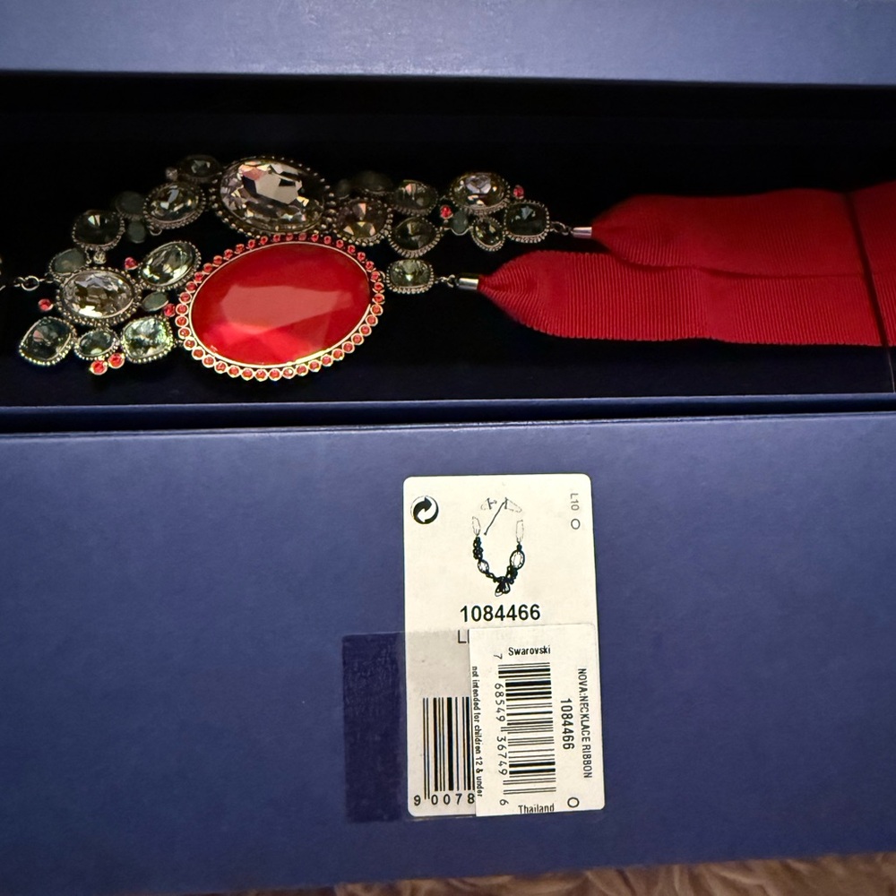 Swarovski Red Crystal Nova Ribbon Necklace - Picture 4 of 6